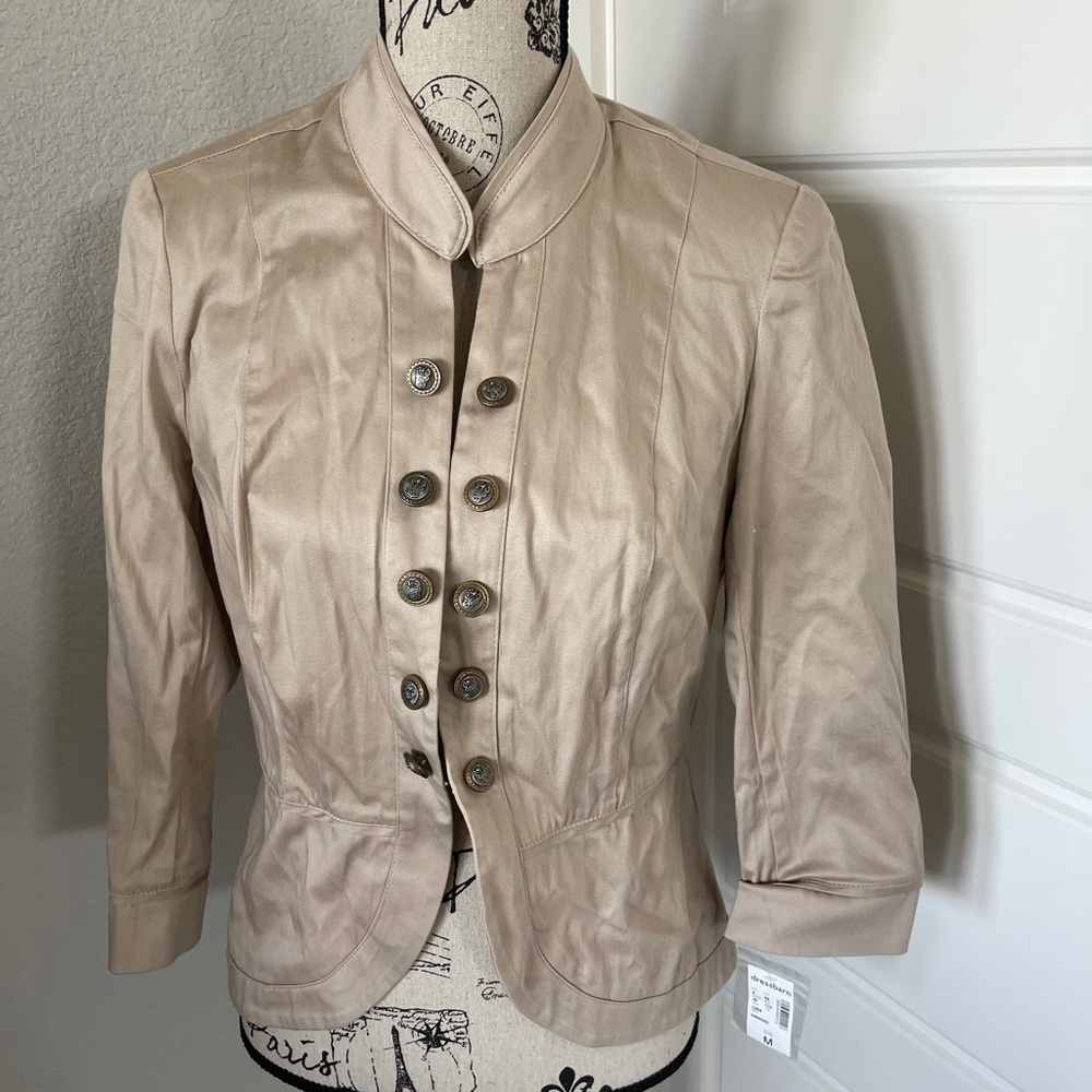Ladies cream blazer